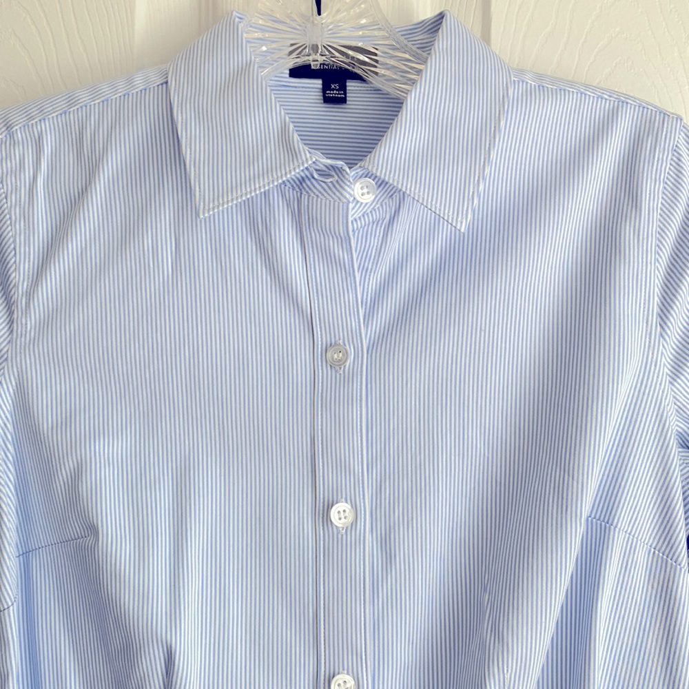 The limited essential shirt in size extra small.